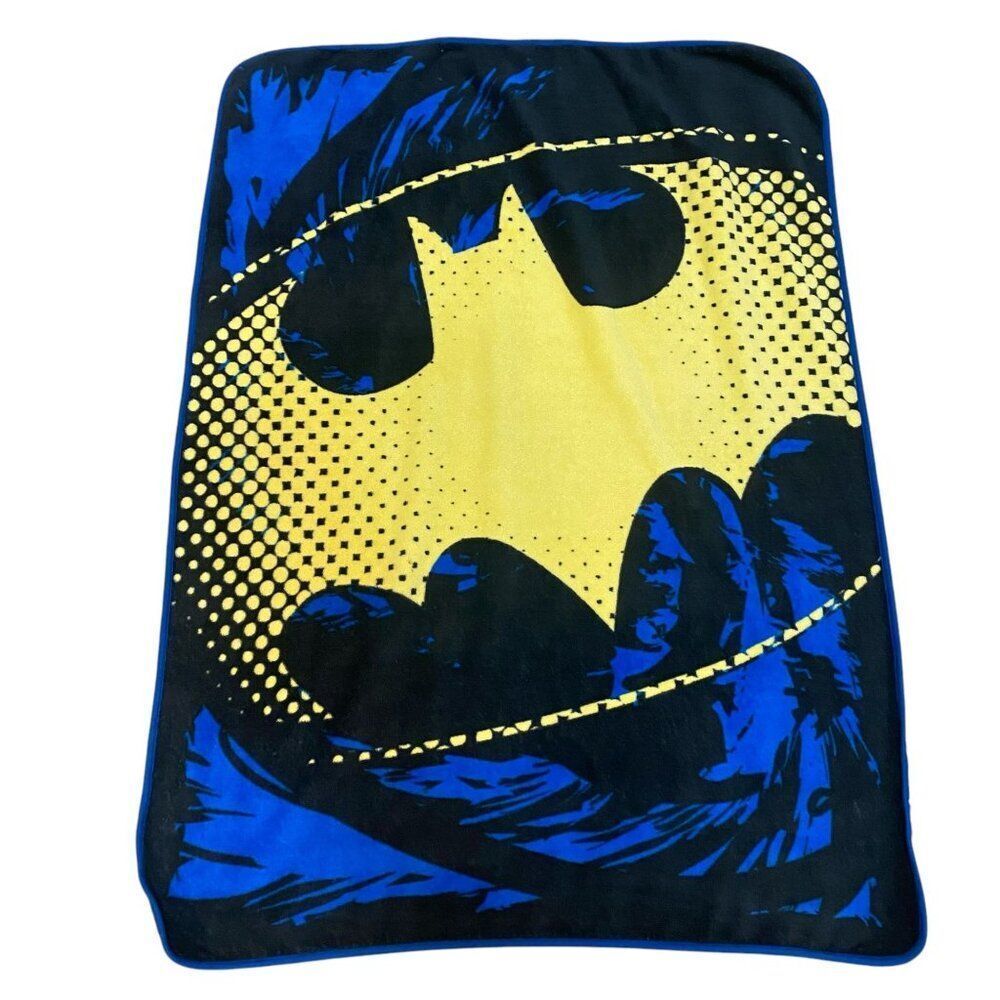 DC Comics Batman, "Ripped Shield" Micro Raschel Throw Blanket, 46" x 60", Multi